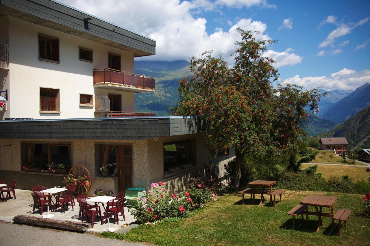 Les Sorbiers Hotel Montricher-le-Bochet Kültér fotó